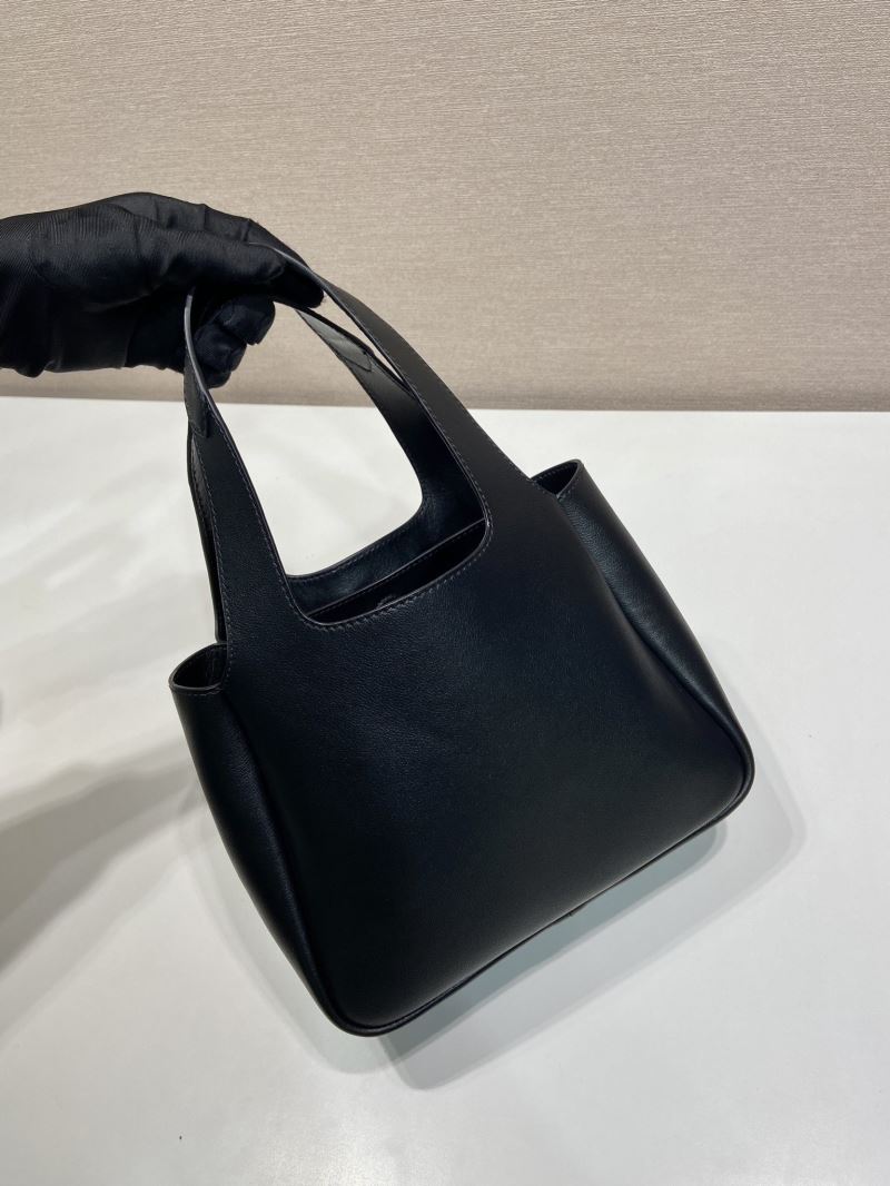 Pra*a bucket bags